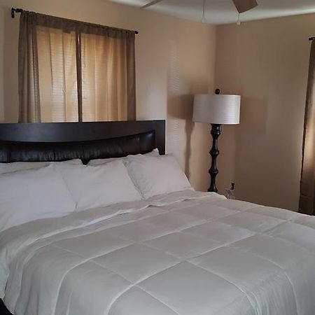 New Orleans East Retreat Villa Bagian luar foto